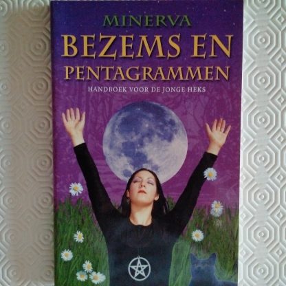 Bezems en pentagrammen