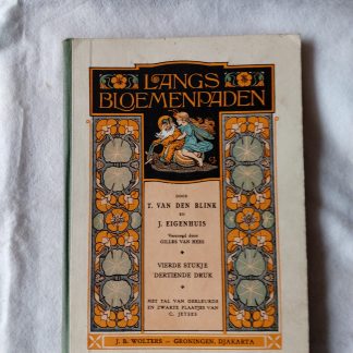 Langs bloemenpaden