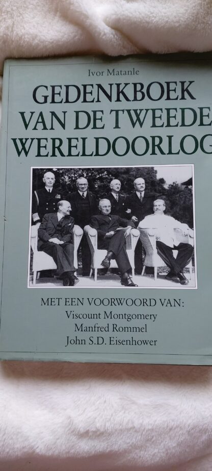 Gedenkboek van de Tweede Wereldoorlog