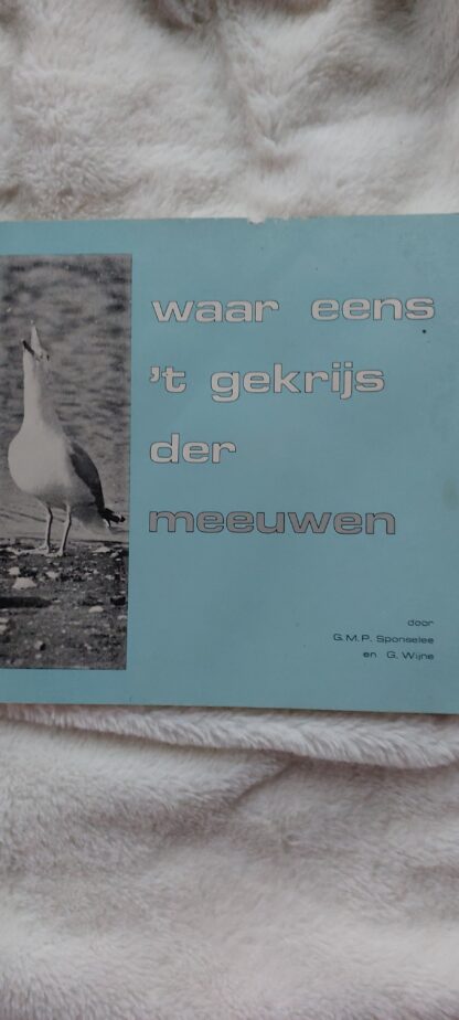 Waar eens 't gekrijs der meeuwen