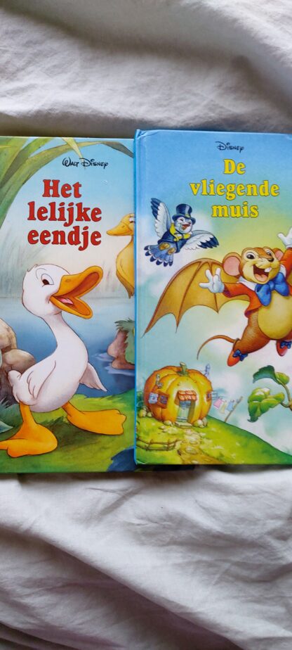 De vliegende muis/Het lelijke eendje