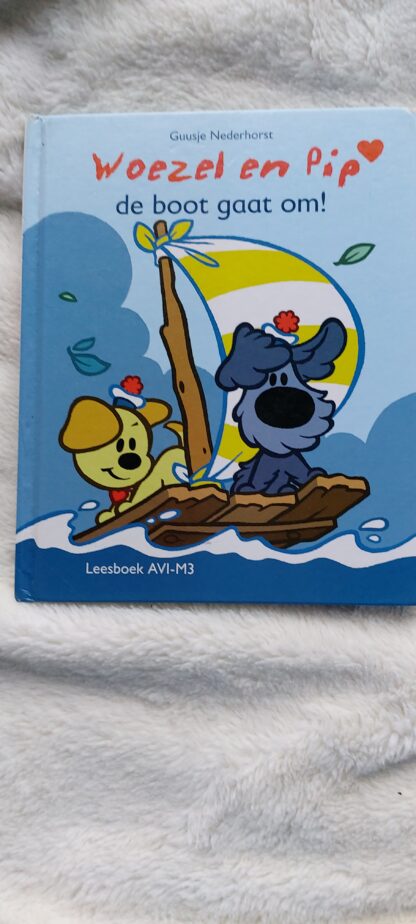 Woezel en Pip de boot gaat om!