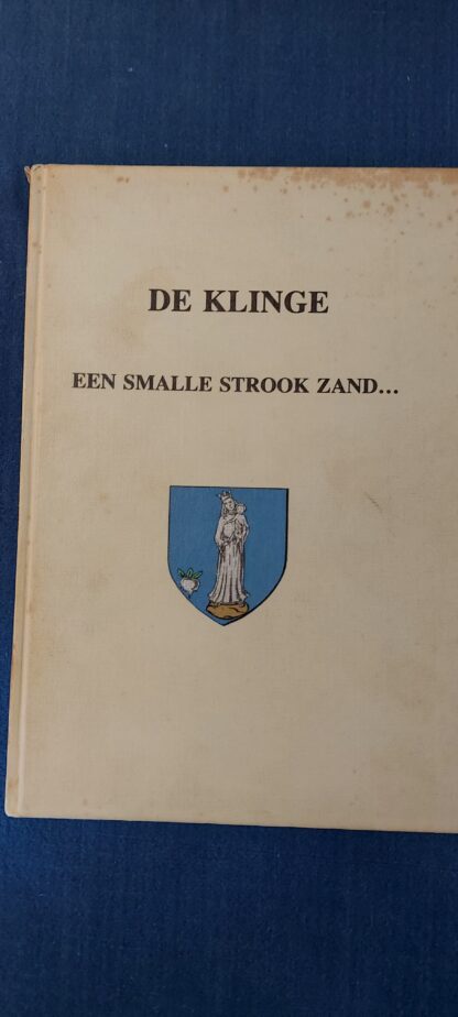 De Klinge een smalle strook zand...