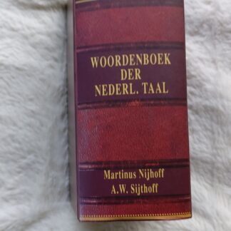 Nieuw Woordenboek der Nederlandsche Taal